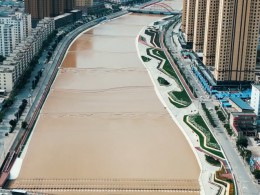 我司承建的呼和浩特盛樂國際機(jī)場飛行區(qū)場道1段標(biāo)順利通過竣工驗(yàn)收